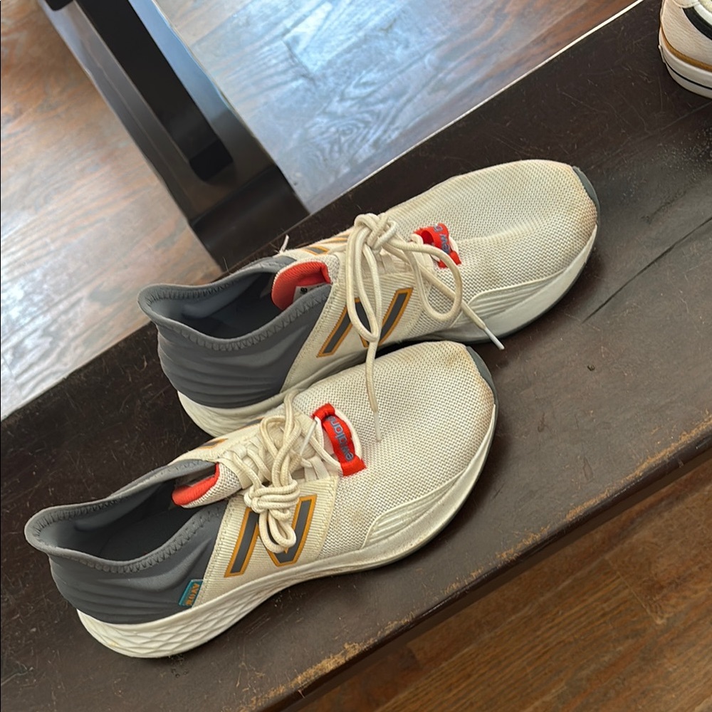 New Balance Gray and White Athletic Shoes with Minimalist Design
